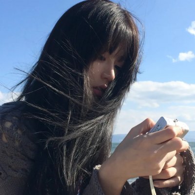 小资女孩向前冲